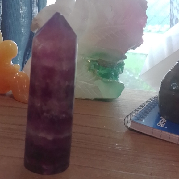 Watermelon Fluorite cylinder point - Picture 2 of 6